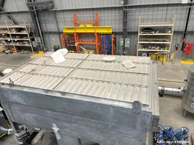 USED WORLDWIDE 1F10 X 16