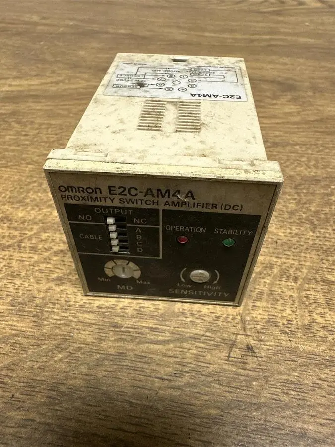 Used OMRON E2C-AM4A Relays & Switches | Surplus Asset Holdings #1205785