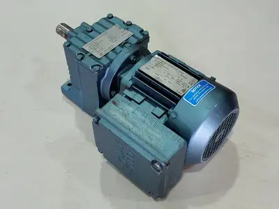 USED SEW-EURODRIVE R24DT71D4