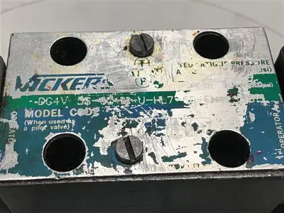 USED VICKERS DG5V8S31CE7MUHLB1310EN502