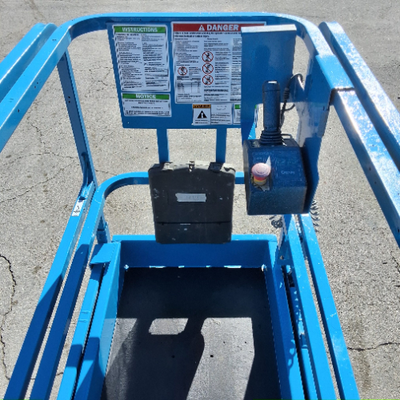 USED 2017 Genie GS-1930