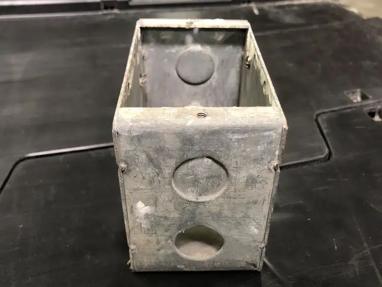 Used IBERVILLE _UNKNOWN_ Misc Electrical & Power Parts British Columbia CA | Lenmark #250674