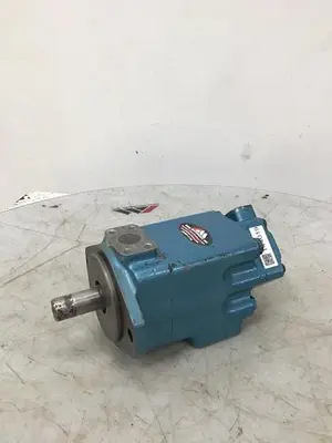 USED VICKERS 3520V25A8