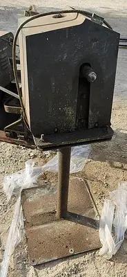 Red Devil Stand Mounted Gallon Paint Mixer 110v, 1 ph @ 60 Hz