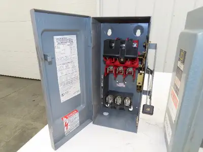 Square D H361 Safety Disconnect Switch Fusible 30A 600VAC 3P Lot Of 4