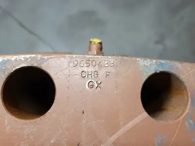 USED FRONT 830E