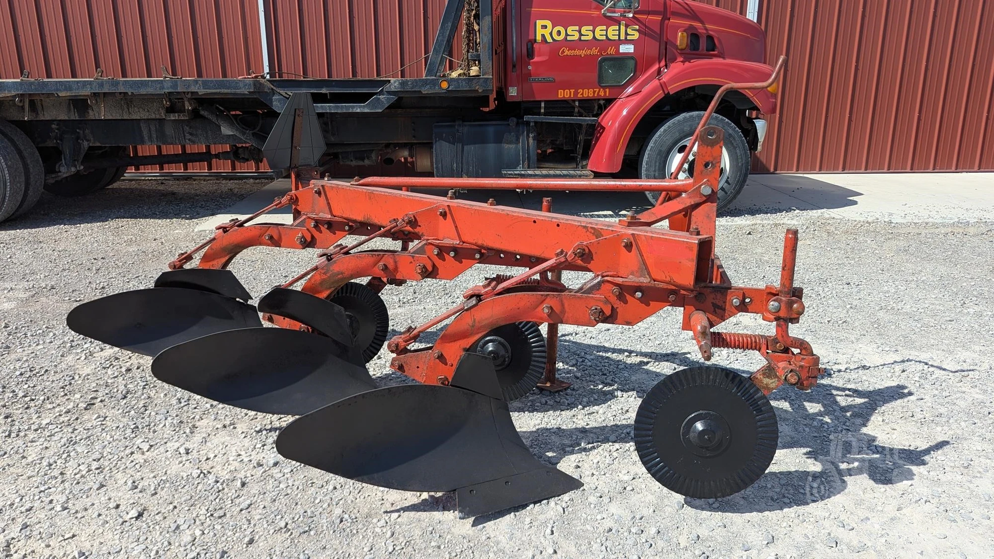 USED MASSEY FERGUSON 345