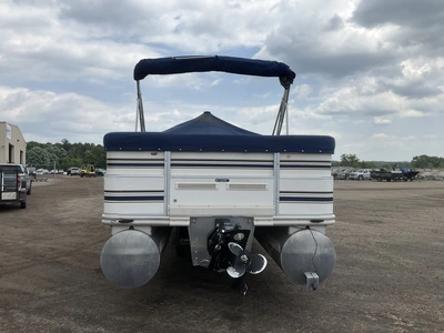 USED 1998 STARCRAFT STARDECK 261