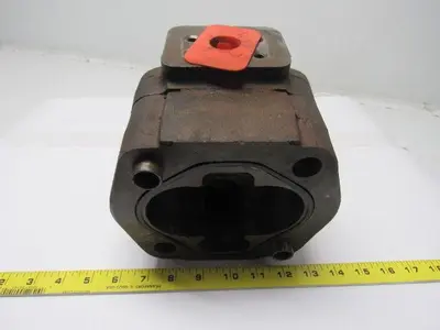 PARKER COMMERCIAL 322-9111-234 Port End Cover & Gear Housing?