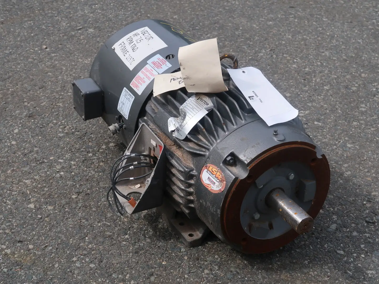 USED VECTOR NP0997