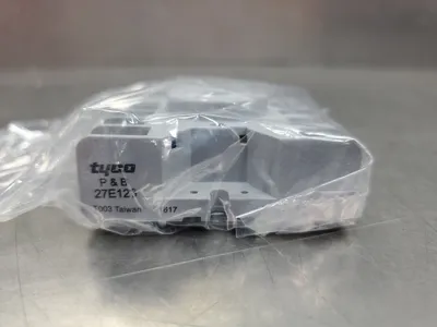 Tyco P&B 27E123 11-Pin Relay Socket. 4D-27