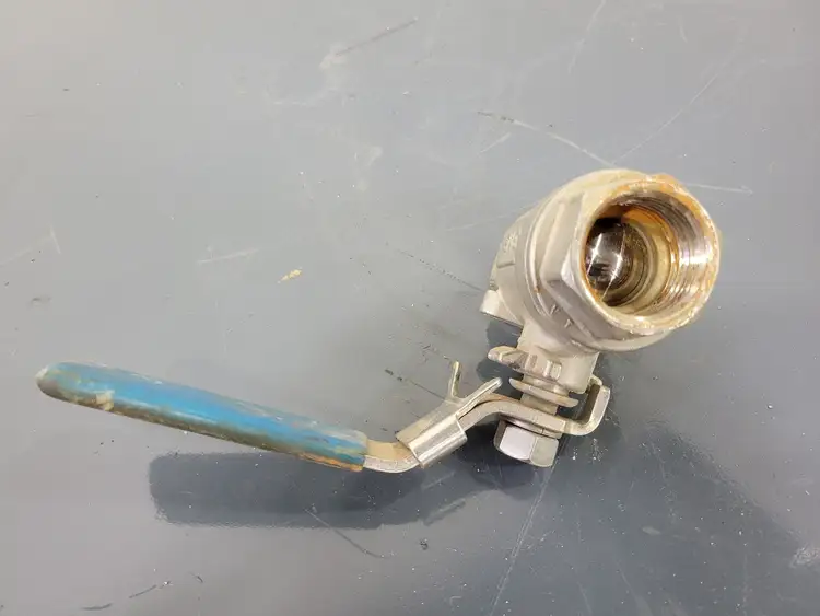 Used LENMARK INDUSTRIES 455 Valves/Fittings British Columbia CA | Lenmark #258442