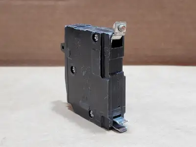 USED SQUARE D DP-4075