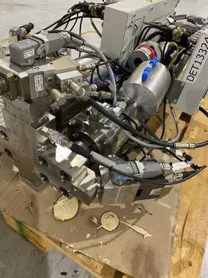 Used ATLAS COPCO ADKE-2K-6000-H 80CC DISPENSE METER Misc Industrial Equipment | Maverick Industrial Sales #1107966