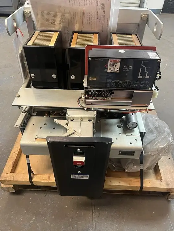 Used WESTINGHOUSE DB50 Circuit Breakers Ohio US | Surplus Asset Holdings #1184947