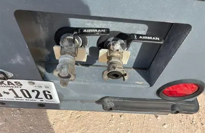 Used AIRMAN 185 CFM Air Compressors, Portable Texas US | Mitsubishi HC Capital America #1362979