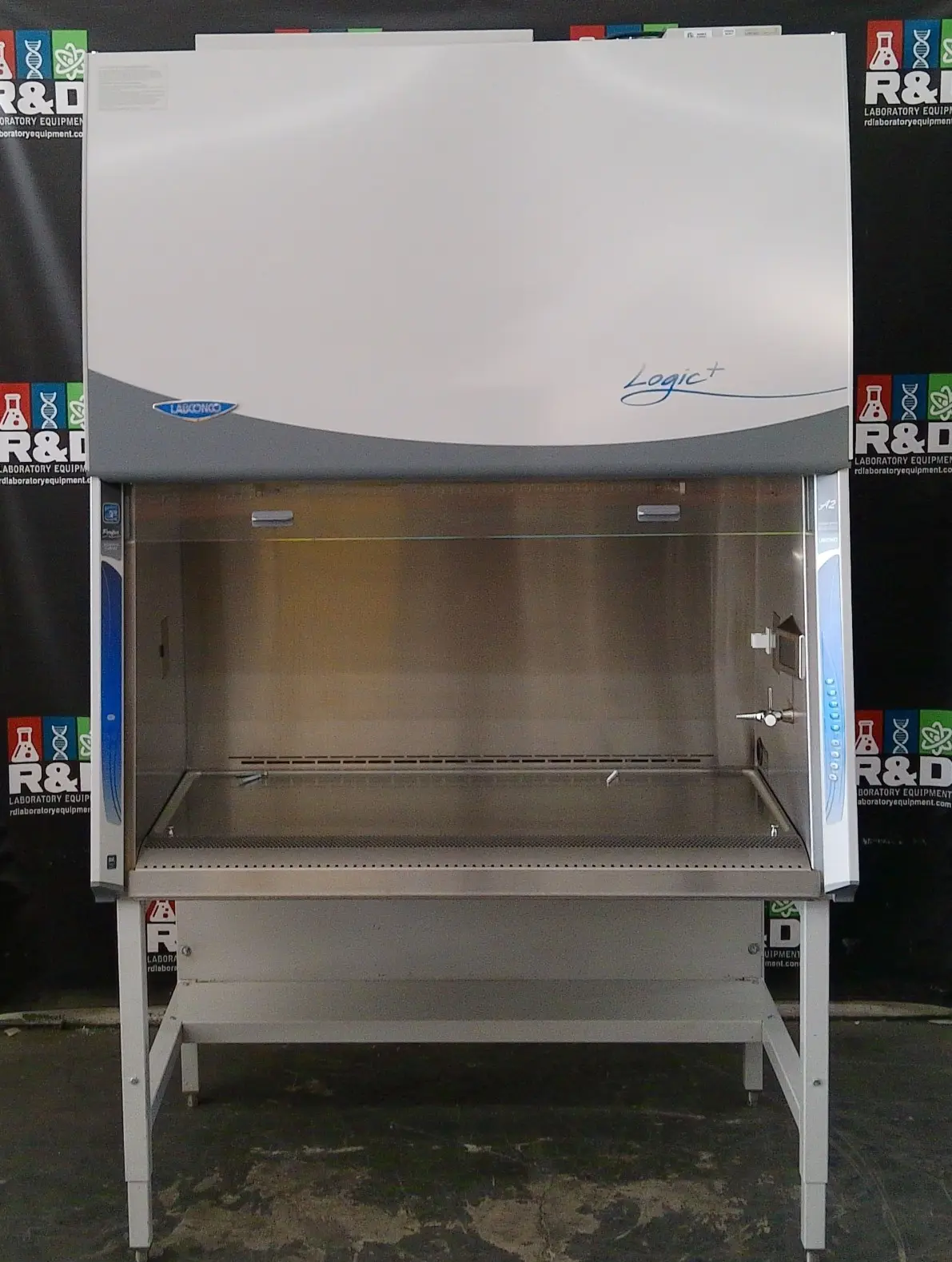 Used _UNKNOWN_ _UNKNOWN_ Biosafety Cabinets California US | R&D Laboratory Equipment #1317073