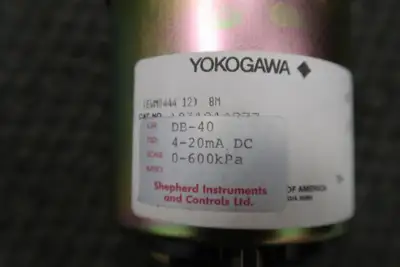 4.5", 0-600 kPa Switchboard Meter DB-40