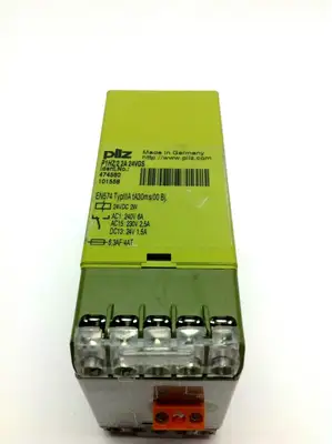 USED PILZ SAFETY RELAY 474580 10 TERMINAL