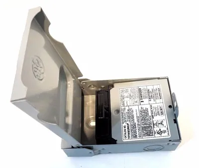 NEW GE TFN60RCP DISCONNECT SWITCH