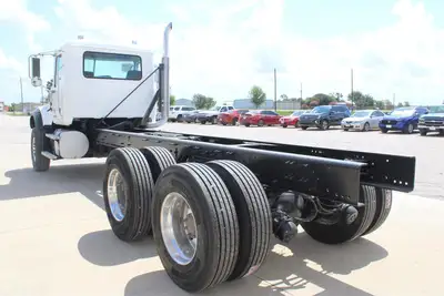 Used 2017 MACK GRANITE GU713 Cab Chassis trucks Texas US | Roll Off Truck World #1491857
