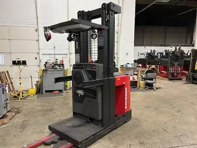 Used 2014 RAYMOND 520OPC30TT Order Pickers Illinois US | Somerset Equipment Sales #1546176