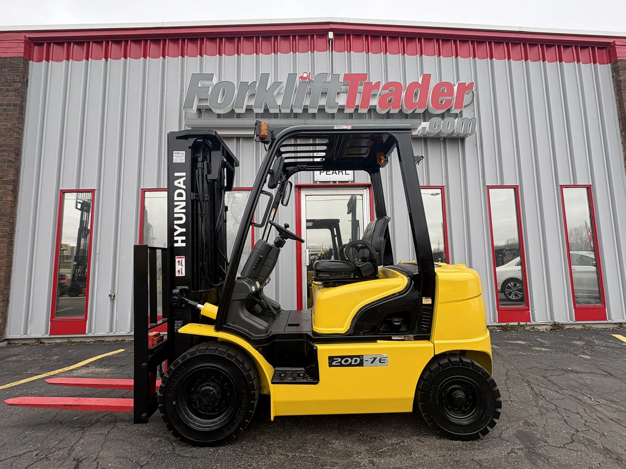 USED 2008 HYUNDAI 20D-7E