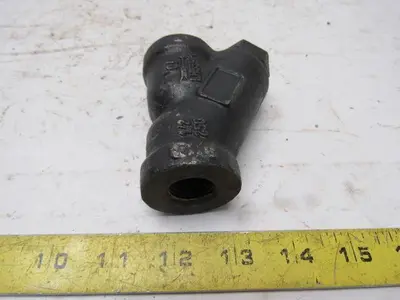LH559M 1/2" NPT Cast Iron Y-Strainer