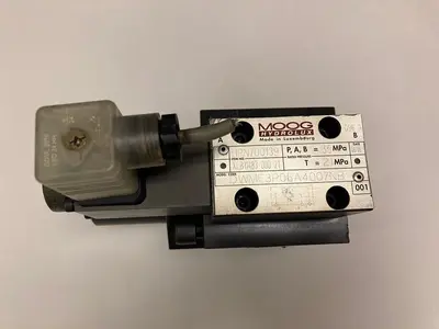 USED MOOG HPN676588