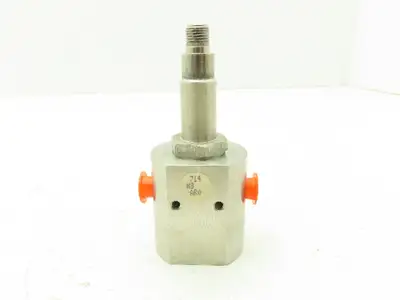 Honeywell Skinner 714N8 Solenoid Valve 3-Way NC 1/8" NPT Stainless Steel