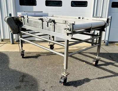 USED BURFORD SO72846 S.S. ACCUMULATION TABLE W/ 2-MOTORS