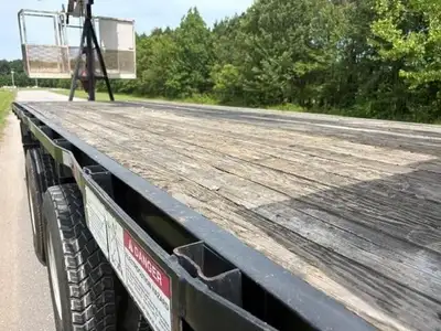 Used 2000 STERLING LT9513 Bucket (boom) trucks North Carolina US | Southeastern Equipment Corp #1467796