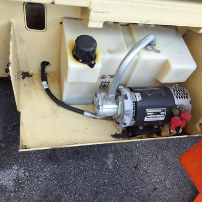 USED 2014 JLG 4069LE