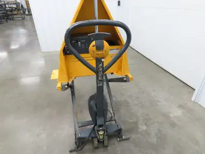 Multiton TMXE 27 X 45 Electric Pallet High Lift 2200lbs 32" Height 12V