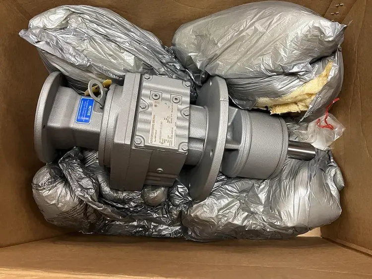 New | in-Stock SEW-EURODRIVE RM57AM143 Speed Reducers | Surplus Asset Holdings #1205325