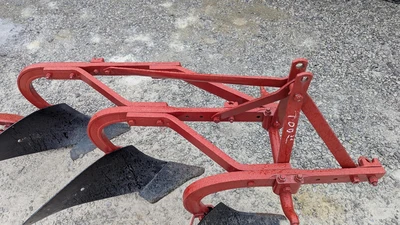 USED MASSEY FERGUSON 62