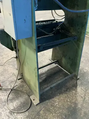 USED CHICAGO, DREIS, & KRUMP 131