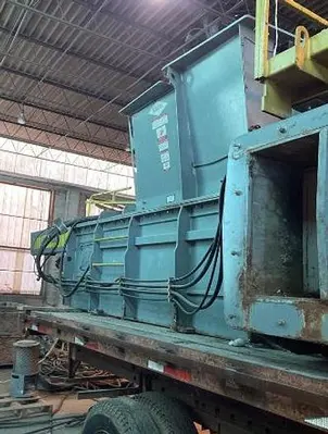 USED 2001 EXCEL 2R9