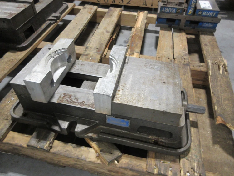 Used KURT WORKHOLDING SOLUTIONA D80 Vises Minnesota US | Machinesused.com #1319834