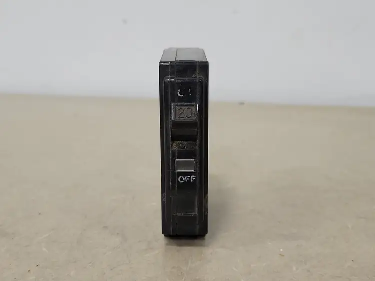 Used SQUARE D QO120 Switchgears British Columbia CA | Lenmark #239766