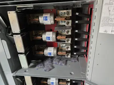 1600 Amp 480 volt Main Disconnect w/ 5 Breakers