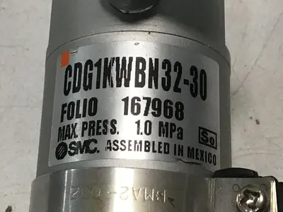 USED SMC CDG1KWBN32-30