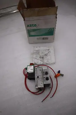 NEW ASCO U8401B101 SOLENOID VALVE 24VDC 20-150 PSI - STOCK K-3254CC