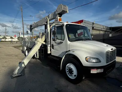 Used 2014 FREIGHTLINER M2 106 Tractors & Trailers Florida US | Truck and Van Outlet #1506257