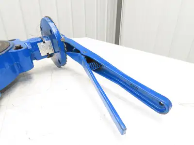 Keystone AR2 Lug Butterfly Valve 8" w/Handle CF8M Disc 175 PSI