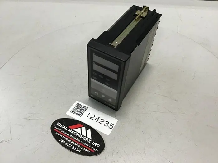 Used RKC REX-C400FK03VNN Temperature Controls Michigan US | Ideal Machinery #586239