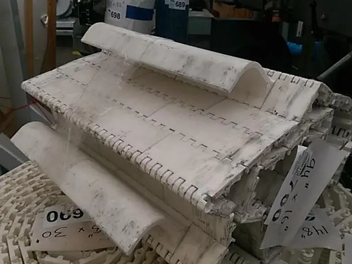 White 16” Conveyor Belt with Scoops
