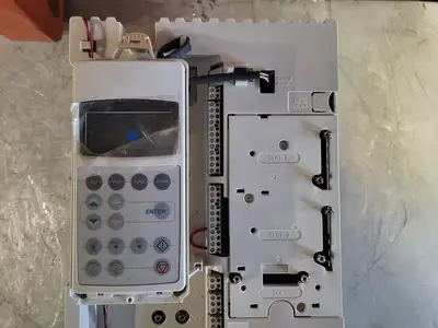 NEW ABB ACS800-U1-0020-7