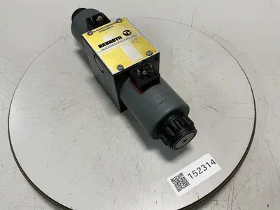 USED REXROTH 4WE10U31/CG24N9K4V