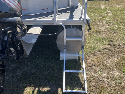 Used 2016 SUNTRACKER PARTY BARGE 22 DLX Boats (Misc) Michigan US | Miedema Asset Management Group #1474490